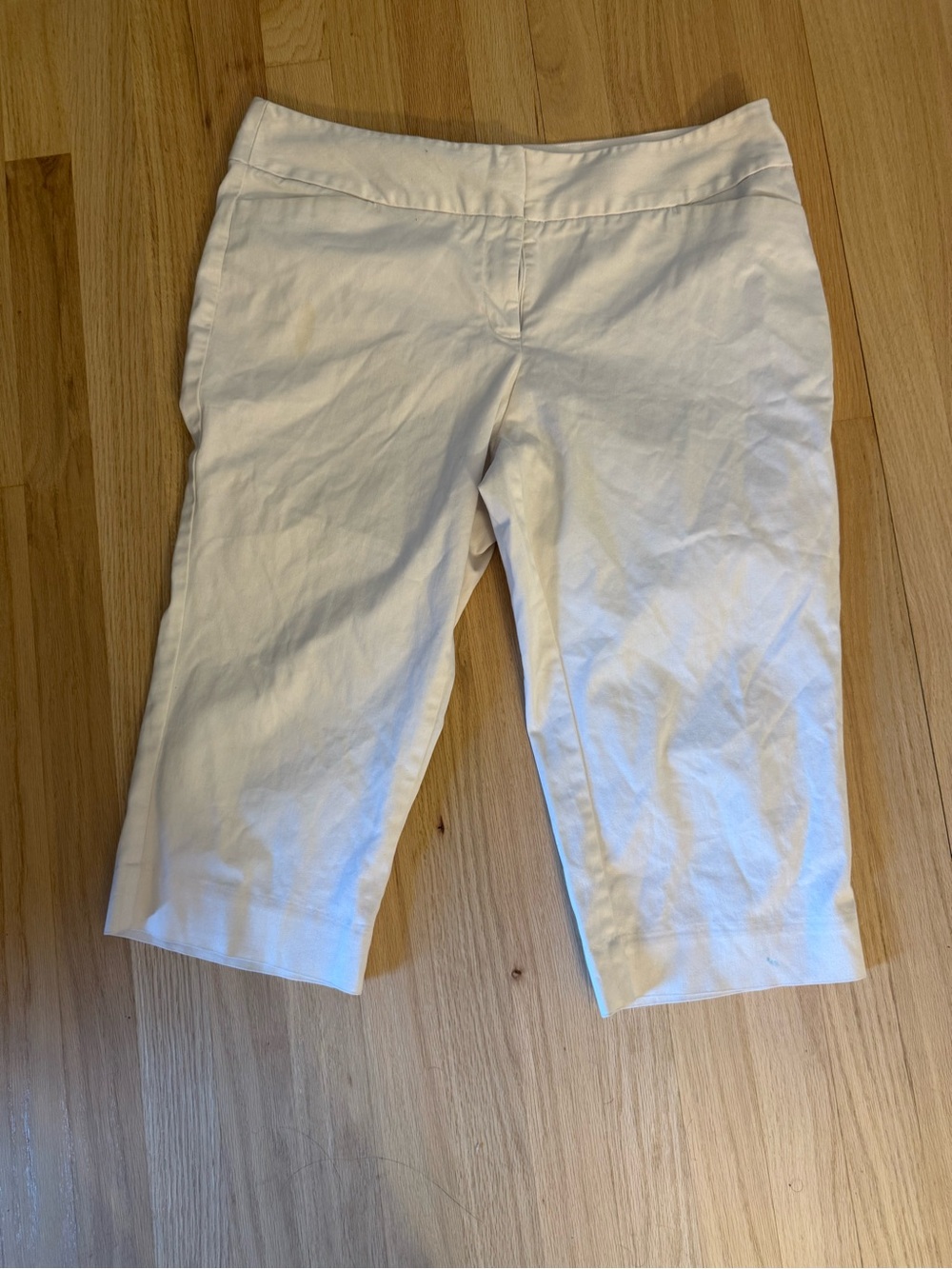 Worthington White Modern Fit Trousers with Black Labels